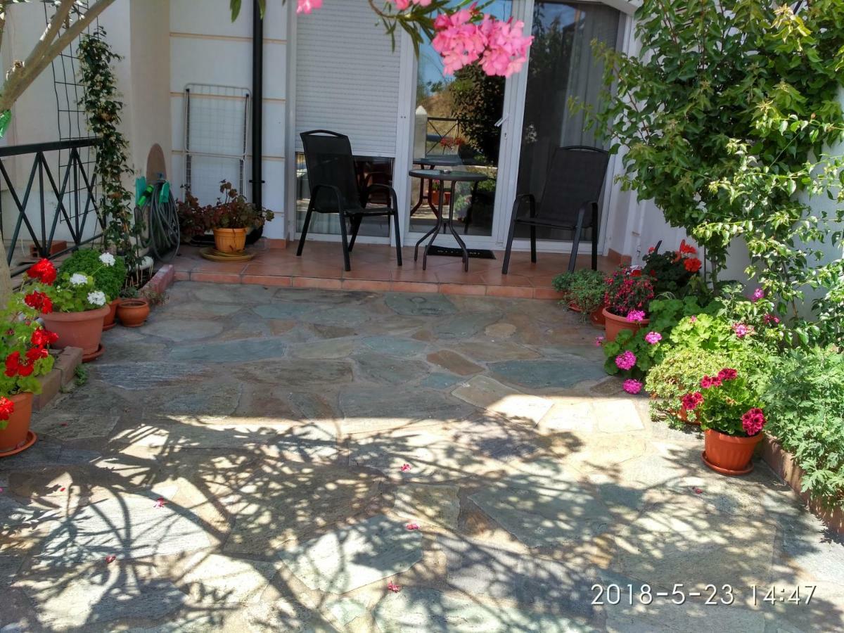 Ferienwohnung Vasileia' S Brand New House Kavala Exterior foto